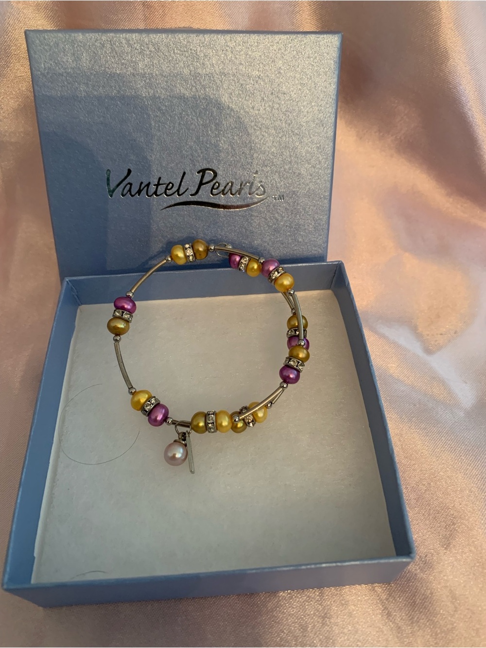 Vantel Pearls Gold and Purple Beaded Bracelet with Pearl Charm